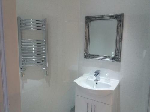 Hostal New Hall Bank