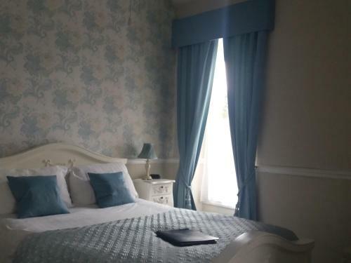 Hostal New Hall Bank