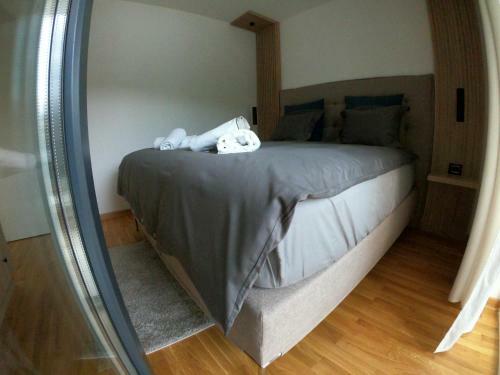 W Apartman