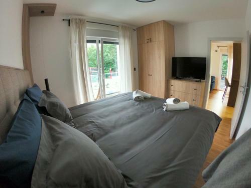 W Apartman