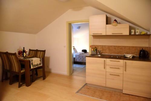 Hostal Ciri? Apartmani