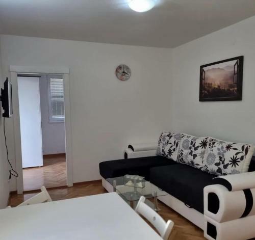 Daki`s Apartman