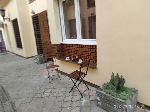 Retro Mini Apartment