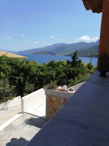 Beautiful Villa By The Sea