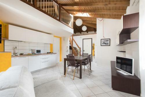 Apartamento Casa Lidia, La Mansarda Sul Fiume