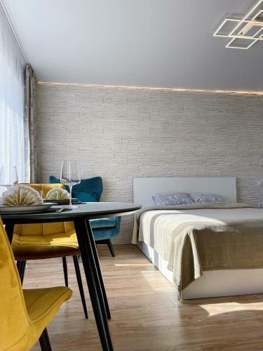 Park & Beach Area Apartment