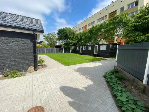 Holiday House Palangas 23