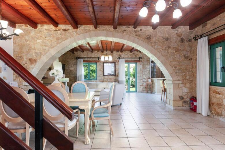 Villa Pinelopi