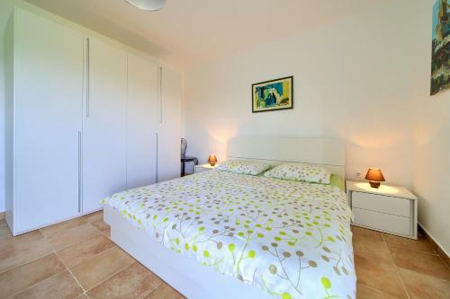 Apartments Srsic