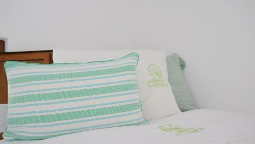 Apartamento Casa Rosa, Quinta Carmo - Alcoba�a/nazar�