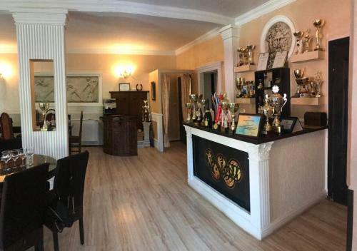 Hostal Sport Residence
