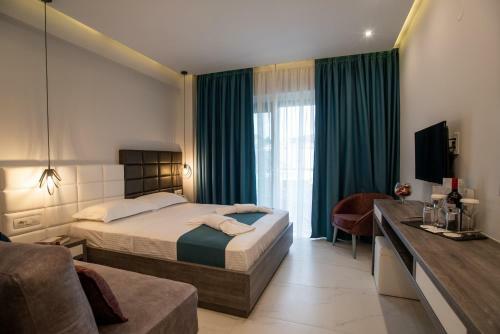 Lagaria Hotel II