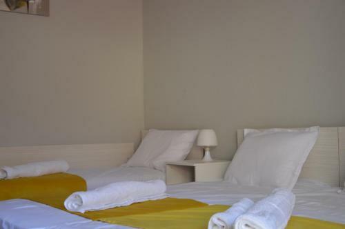 Daisy Apartment