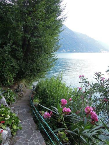 Apartamento Charming House With Private Dock On Lake Como