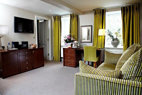 Trout Hotel