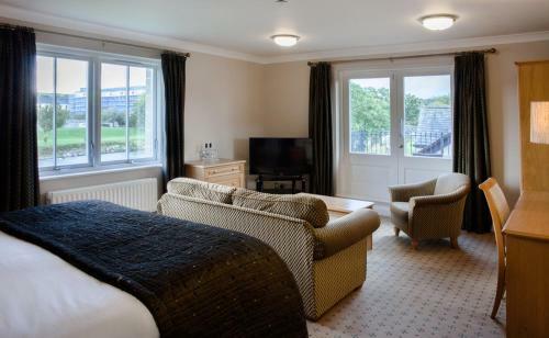 Trout Hotel