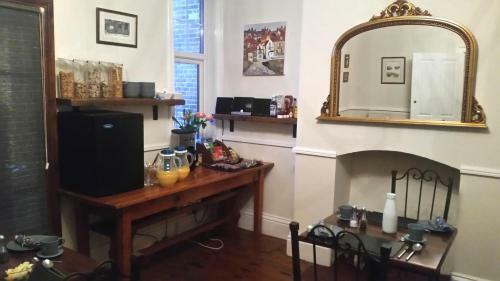 Hostal Streonshalh Bed & Breakfast