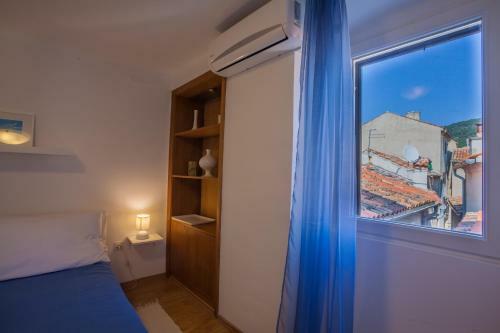 Hostal Room M