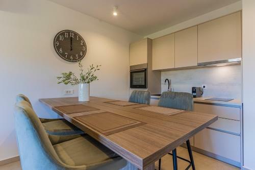 Aparthotel Villa Orhideja