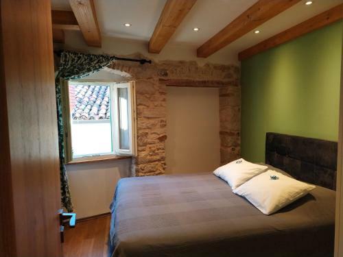 Luxury Apartment - Old Soul With A New Heart