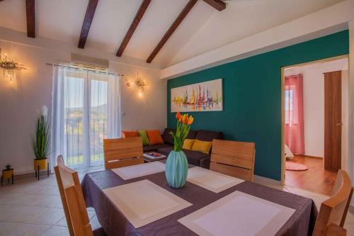 Apartments In Cres - Insel Cres 41852