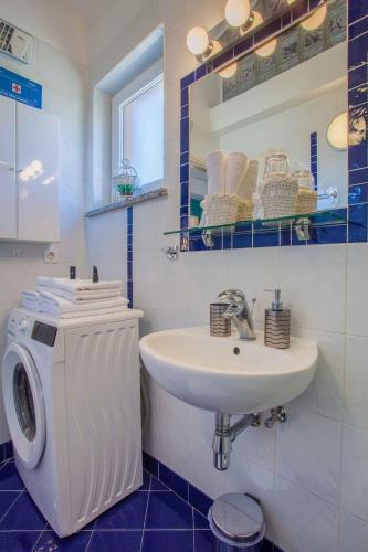 Apartments In Cres - Insel Cres 41852