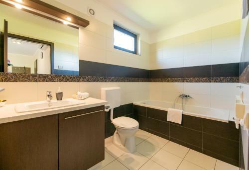 Dunazug Apartmanh�z
