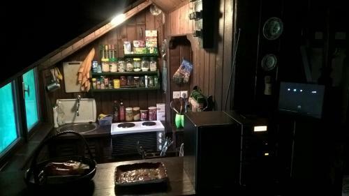 ?umska Ku?a Atina