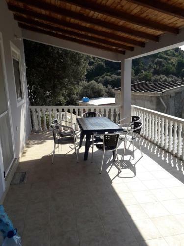 Apartman Am Utjeha, Bar