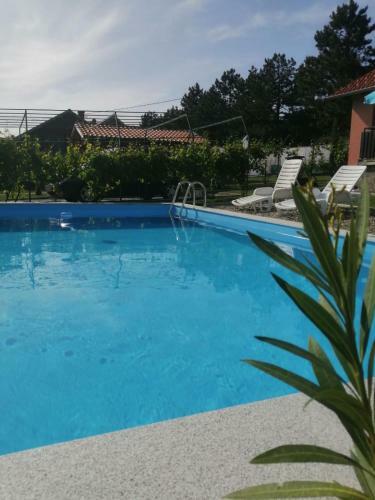Villa Kuca Sa Bazenom Teja