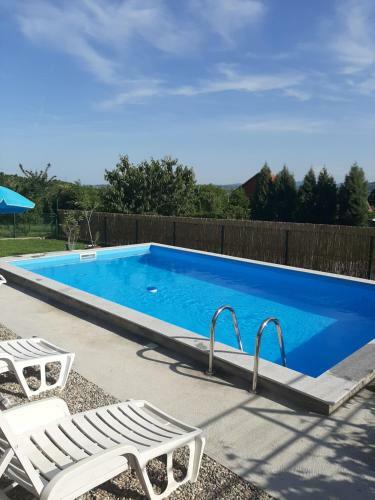 Villa Kuca Sa Bazenom Teja