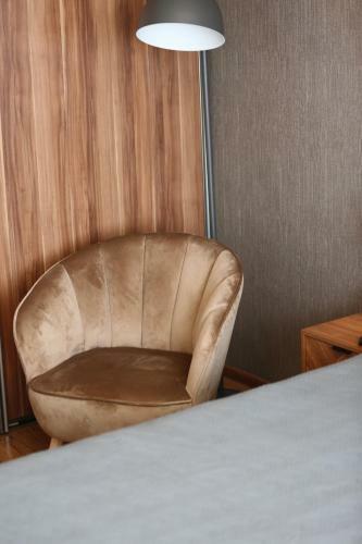Modern 2 Rooms Apartment