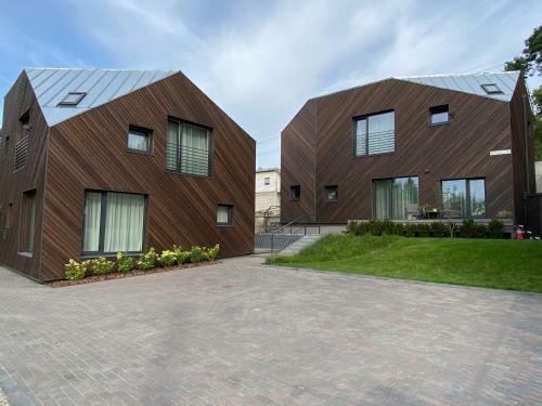 Green Hill Apartments