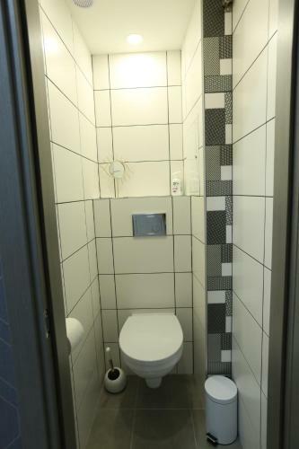 Comfy 2 Room Apartment - Free Parking - 350mbps Wifi - Netflix