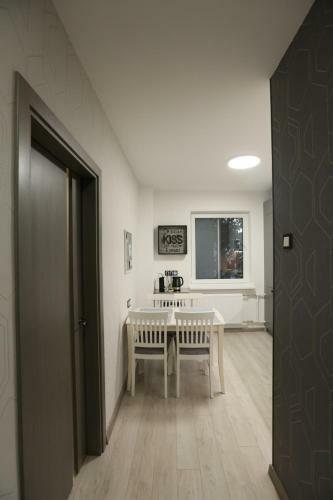Comfy 2 Room Apartment - Free Parking - 350mbps Wifi - Netflix