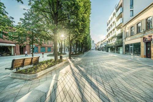 River City Apartments No 4 By Urban Rent