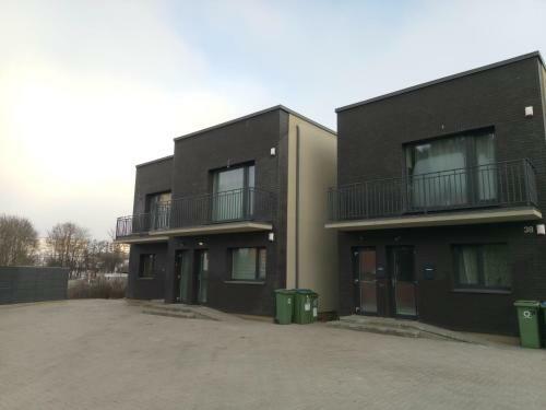Apartments J&r With Parking Near Girstutis