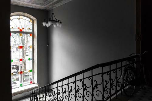 Host Lovers Apartments
