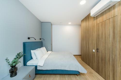 River City Apartments No 3 By Urban Rent