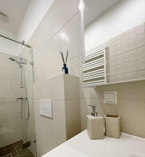 Comfortable 1 Bd Old Town Apartment