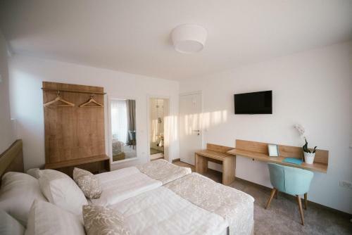 Hostal 2i Rooms