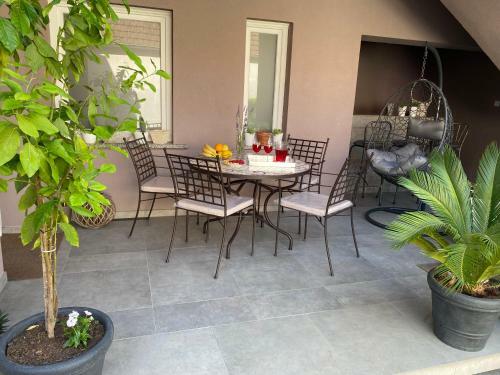 Apartman Lovri? ?akovo