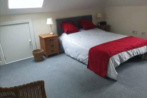 Ashwood Holiday Cottage.