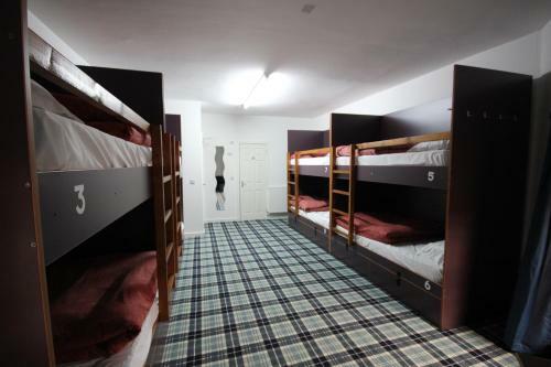 Albergue Tartan Lodge