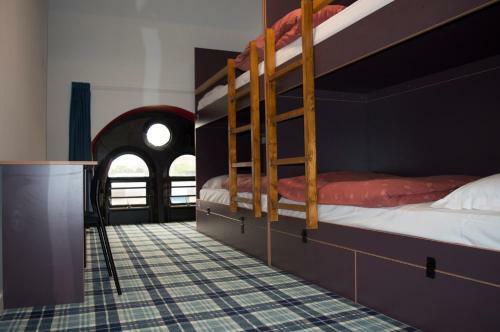 Albergue Tartan Lodge
