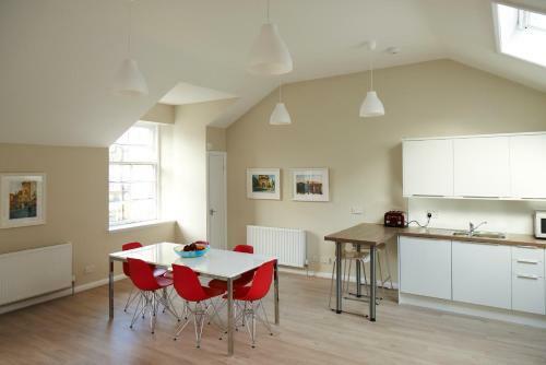Villa Park Mews