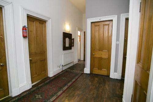 Hostal City Center Rooms