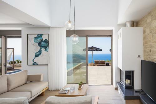 Oneiric Exclusive Villas