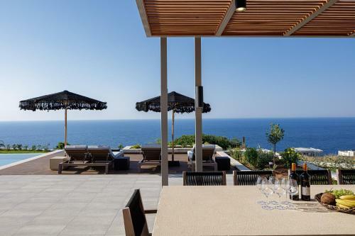 Oneiric Exclusive Villas