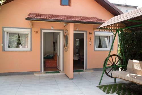 Hostal Sobe Dario